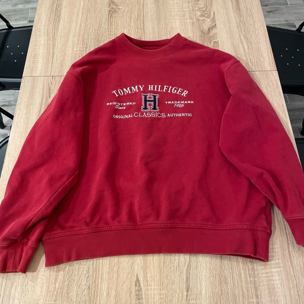 Tommy Hilfiger Crewneck (vintage)